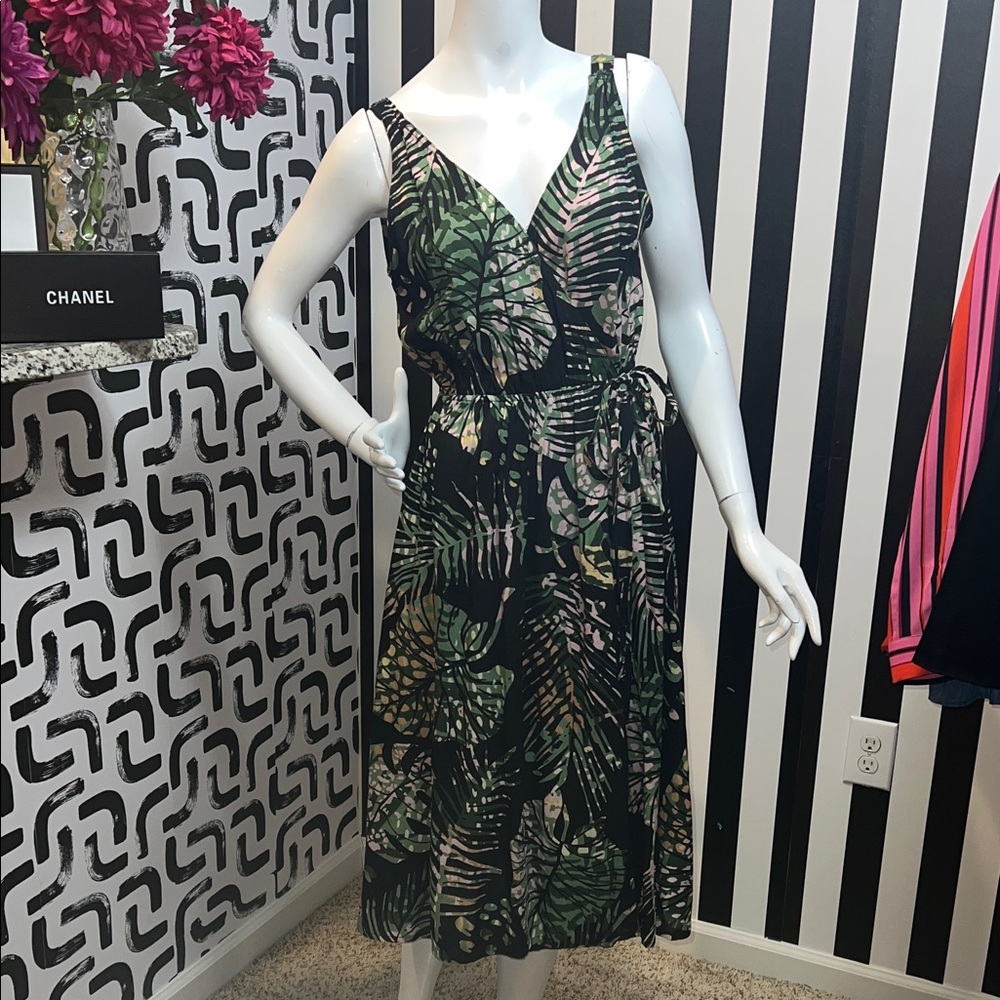 Raya Sun Green and Black Leaf Print Midi Dress